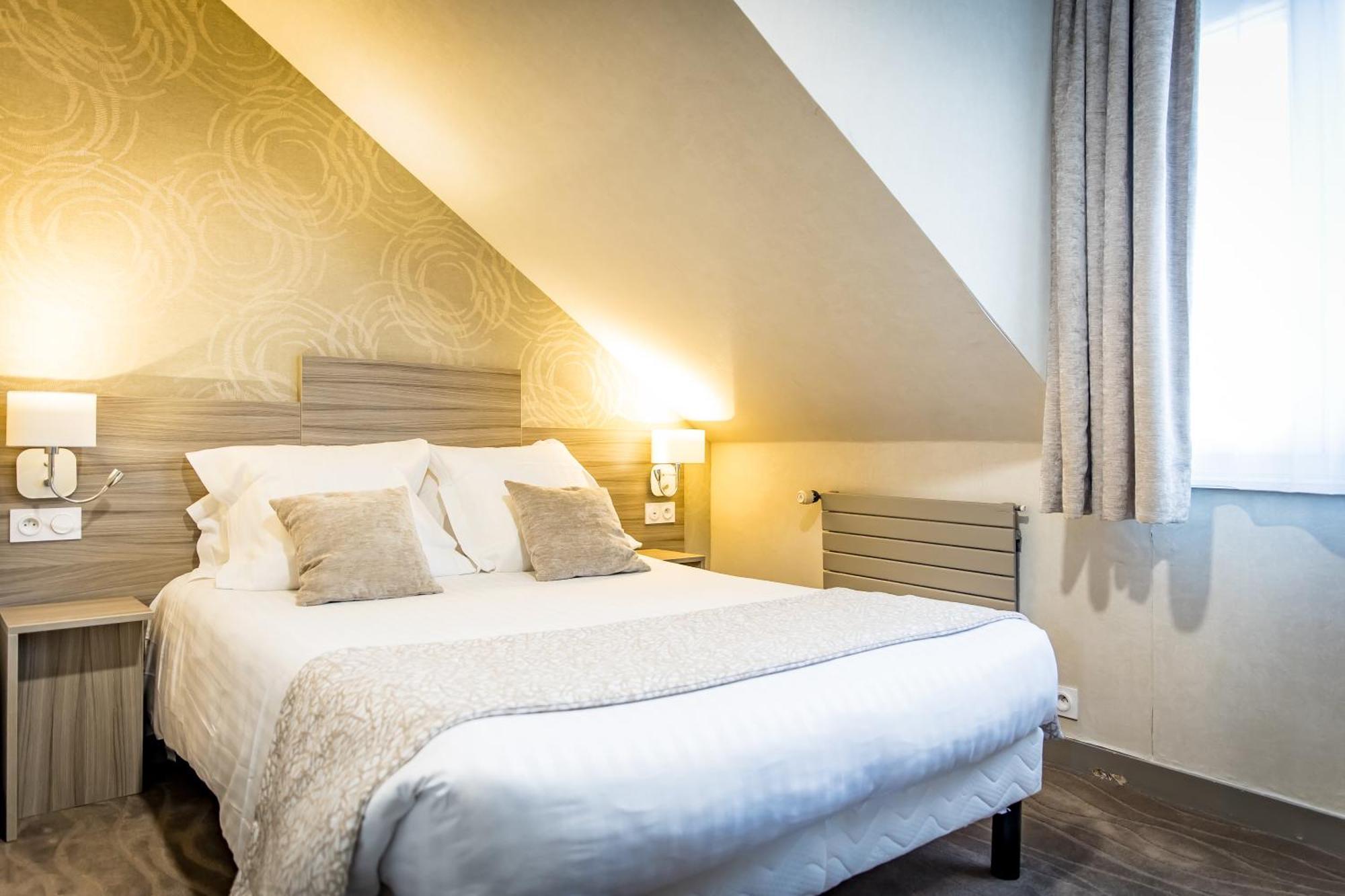 Hotel De Brunville & Spa Bayeux Exteriör bild